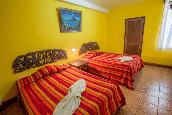 Hoteles Kakchiquel Panajachel Exteriör bild