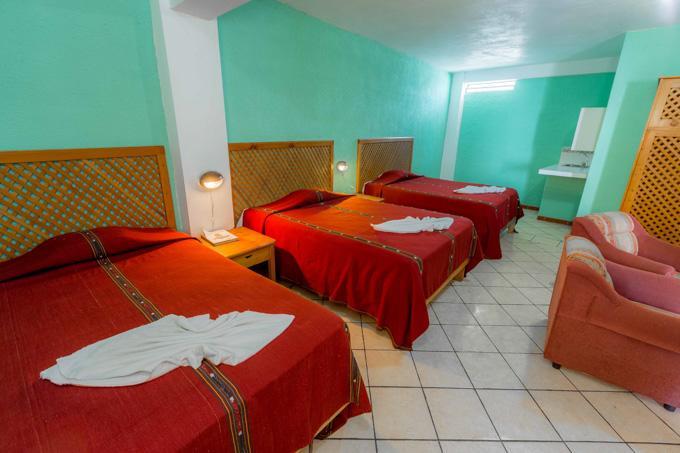 Hoteles Kakchiquel Panajachel Exteriör bild