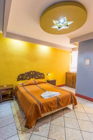Hoteles Kakchiquel Panajachel Exteriör bild