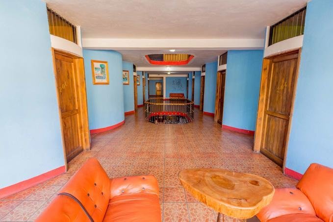Hoteles Kakchiquel Panajachel Exteriör bild