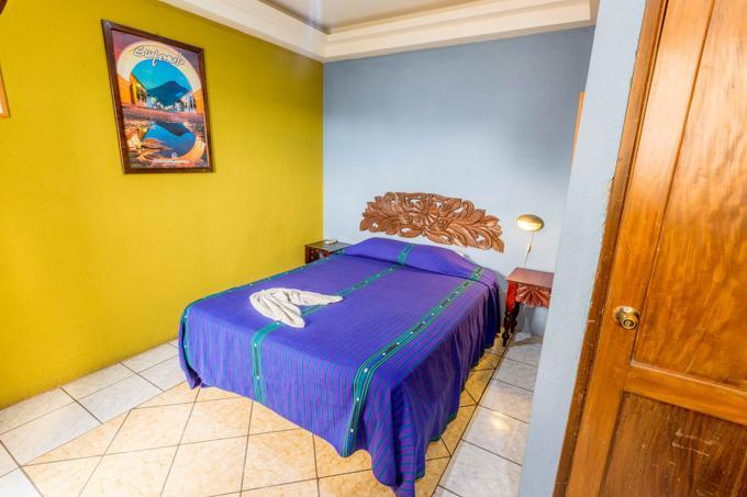Hoteles Kakchiquel Panajachel Exteriör bild
